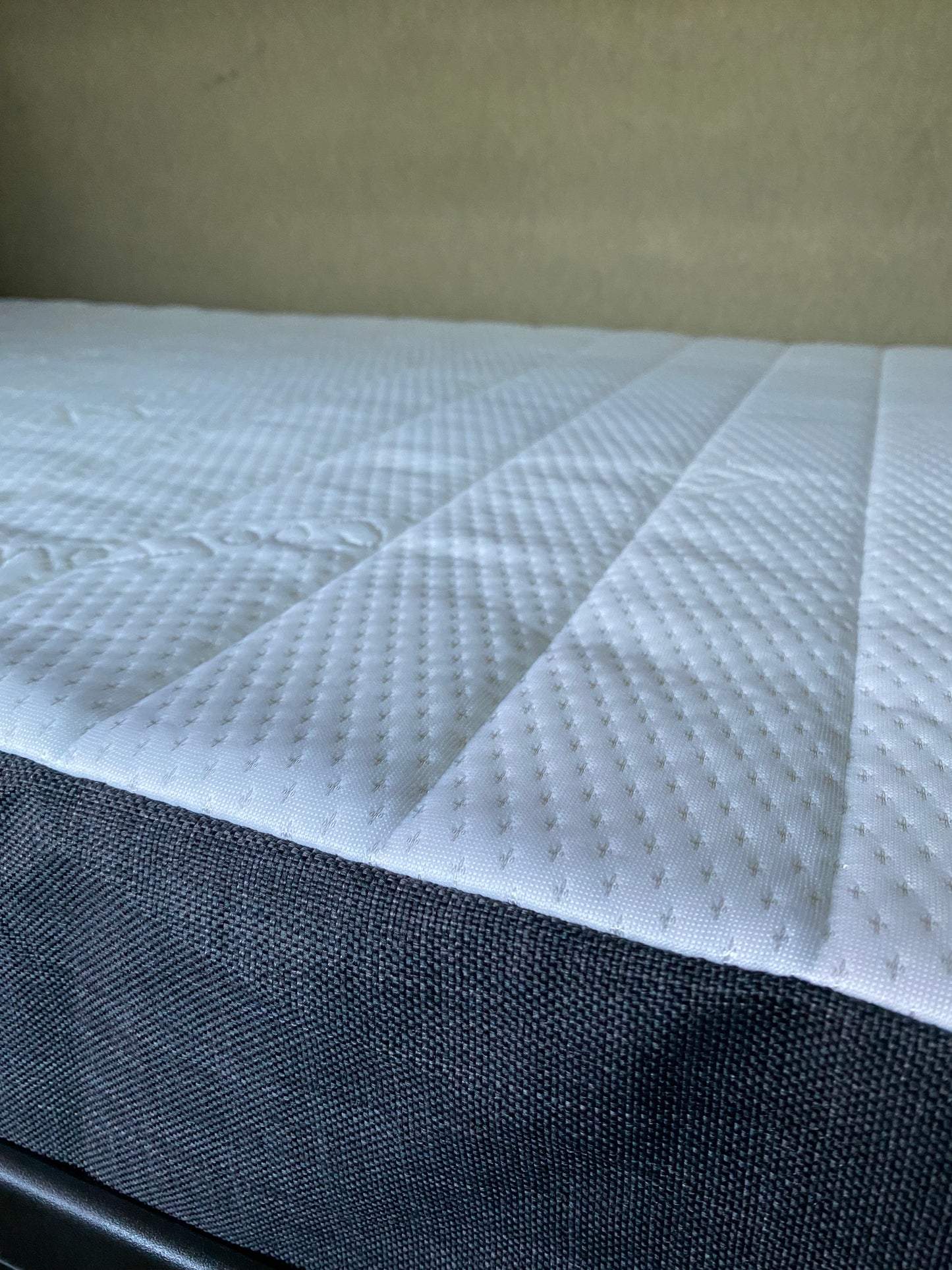 Volvo FH4 (2014-Present) - Truck Mattress - Left Hand Drive