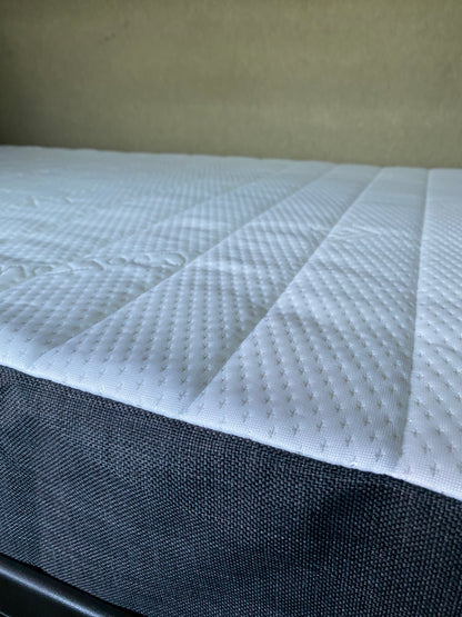 Volvo FH4 (2014-Present) - Truck Mattress - Left Hand Drive